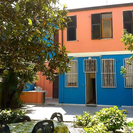Eco B&B I Due Oleandri Marina Di Carrara Bagian luar foto